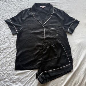 Victoria's Secret Signature Satin Short Pajama Set